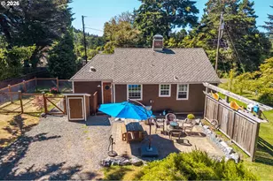 28 Hamlet St, Port Orford, OR 97465 - Photo 30