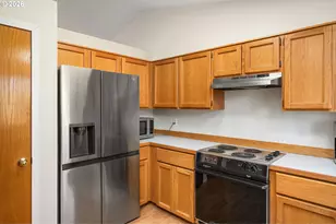 7033 SW 99th Pl, Beaverton, OR 97008 - Photo 12