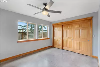 1510 Lincoln St, Hood River, OR 97031 - Photo 12