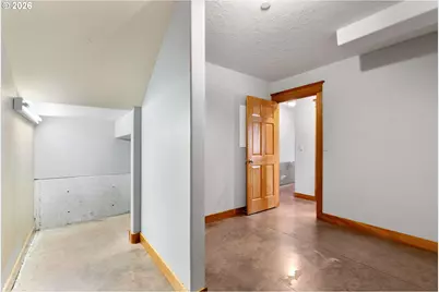 1510 Lincoln St, Hood River, OR 97031 - Photo 24