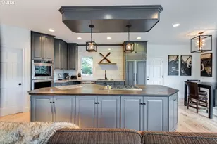 15800 Oswego Shore Ct, Lake Oswego, OR 97034 - Photo 14
