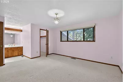 1668 NW 14th Dr, Gresham, OR 97030 - Photo 18