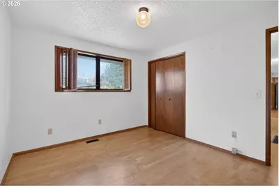 1668 NW 14th Dr, Gresham, OR 97030 - Photo 16