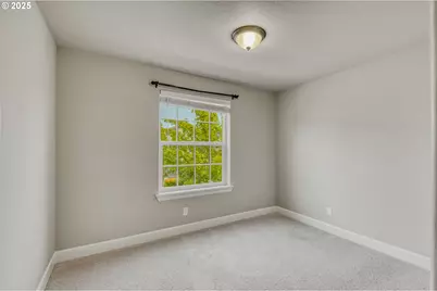 10380 SW Madrid Loop, Wilsonville, OR 97070 - Photo 34