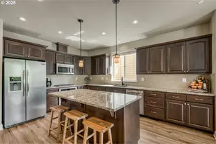 10380 SW Madrid Loop, Wilsonville, OR 97070 - Photo 10