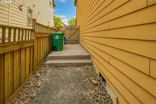 10380 SW Madrid Loop, Wilsonville, OR 97070 - Photo 42