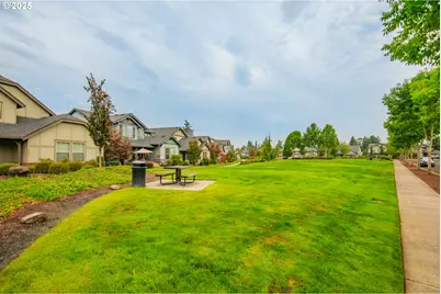 10380 SW Madrid Loop, Wilsonville, OR 97070 - Photo 44