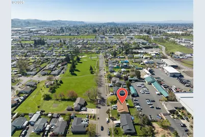 3542 3544 E St, Springfield, OR 97478 - Photo 8