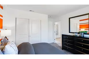 5726 Bainbridge Rd, Eugene, OR 97402 - Photo 16