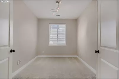 5710 NW 126th Ter, Portland, OR 97229 - Photo 10