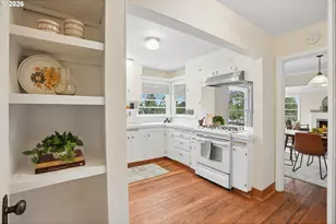 120 NE Beyrl Terrace, Portland, OR 97220 - Photo 12