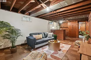 120 NE Beyrl Terrace, Portland, OR 97220 - Photo 22