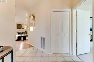 3344 Lakemont Dr, Eugene, OR 97408 - Photo 6