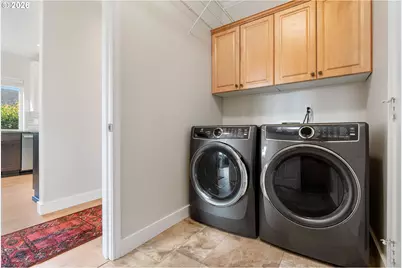 1540 22nd St, Hood River, OR 97031 - Photo 24