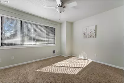 54 Cervantes Cir, Lake Oswego, OR 97035 - Photo 16