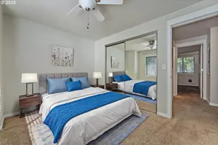 54 Cervantes Cir, Lake Oswego, OR 97035 - Photo 18