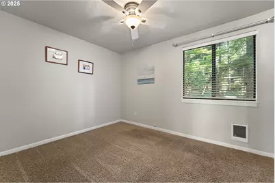 54 Cervantes Cir, Lake Oswego, OR 97035 - Photo 14