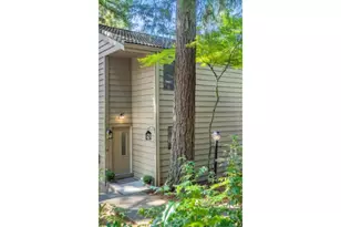 54 Cervantes Cir, Lake Oswego, OR 97035 - Photo 2