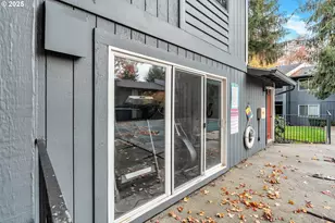 650 SW Meadow Dr, Beaverton, OR 97006 - Photo 32