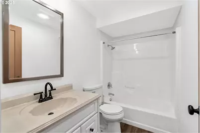 650 SW Meadow Dr #222, Beaverton, OR 97006 - Photo 18