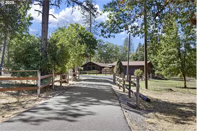 1580 Robertson Bridge Rd, Grants Pass, OR 97526 - Photo 28