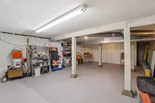 2456 NE 7th Ave, Portland, OR 97212 - Photo 24