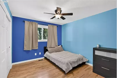 985 NW 3rd St, Gresham, OR 97030 - Photo 18