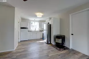 403 Iola St, Dallesport, WA 98617 - Photo 36