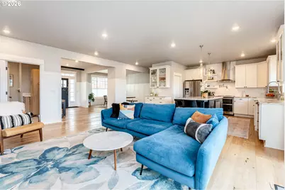 701 NW 184th St, Ridgefield, WA 98642 - Photo 8