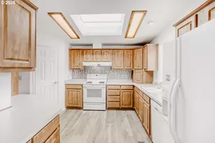 1302 Pioneer Way, Forest Grove, OR 97116 - Photo 10