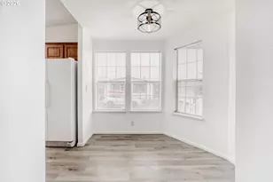 1302 Pioneer Way, Forest Grove, OR 97116 - Photo 8