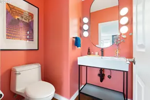 10142 NW Fleetwood Dr, Portland, OR 97229 - Photo 22