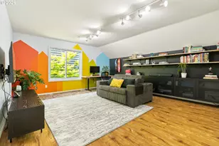 10142 NW Fleetwood Dr, Portland, OR 97229 - Photo 32