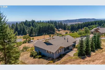 18108 NE Bald Peak Ln, Newberg, OR 97132 - Photo 12