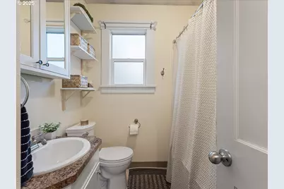 6506 SE 83rd Ave, Portland, OR 97266 - Photo 12