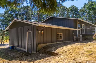 34388 Grenz Ln, Albany, OR 97322 - Photo 12