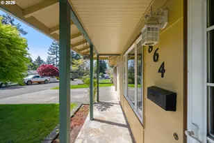 3864 Vista Dr, North Bend, OR 97459 - Photo 4