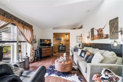 7400 S Prairie Rd, Tillamook, OR 97141 - Photo 8