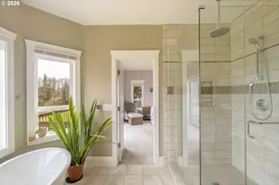 32907 SW Laurelview Rd, Hillsboro, OR 97123 - Photo 16