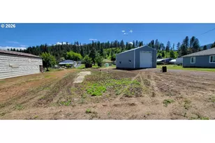 306 Donald St, Wallowa, OR 97885 - Photo 22