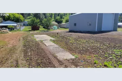 306 Donald St, Wallowa, OR 97885 - Photo 20