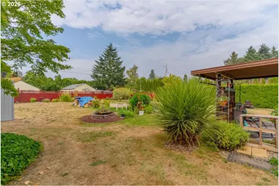 37163 Pony Ln, Lebanon, OR 97355 - Photo 28