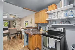 29720 SW Courtside Dr, Wilsonville, OR 97070 - Photo 16