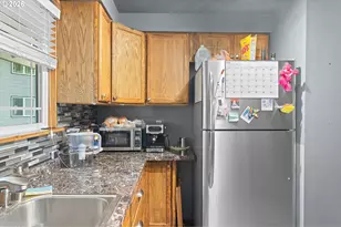 29720 SW Courtside Dr, Wilsonville, OR 97070 - Photo 18