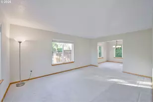 1315 NE Zachary St, Hillsboro, OR 97124 - Photo 6