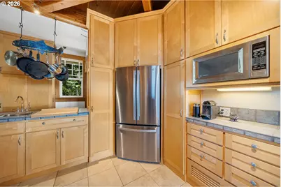 520 Avalon Way, Oceanside, OR 97134 - Photo 16