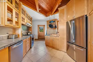 520 Avalon Way, Oceanside, OR 97134 - Photo 14