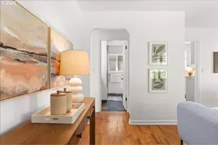 1726 SE Reedway St, Portland, OR 97202 - Photo 16