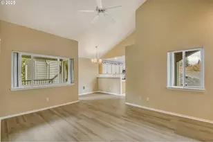 5225 Jean Rd, Lake Oswego, OR 97035 - Photo 2