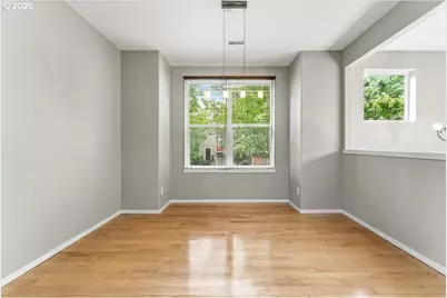2137 NE Sheffield Ave, Hillsboro, OR 97006 - Photo 16